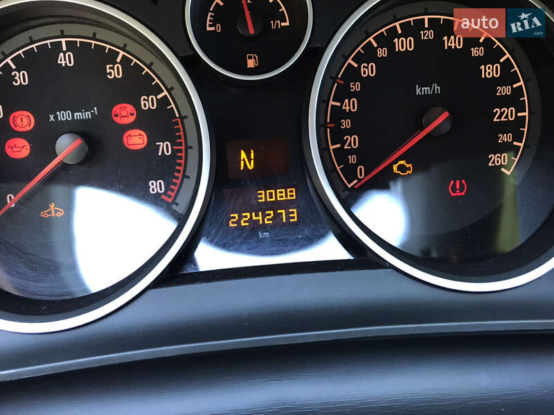 Хэтчбек Opel Astra 2009 в Горишних Плавнях