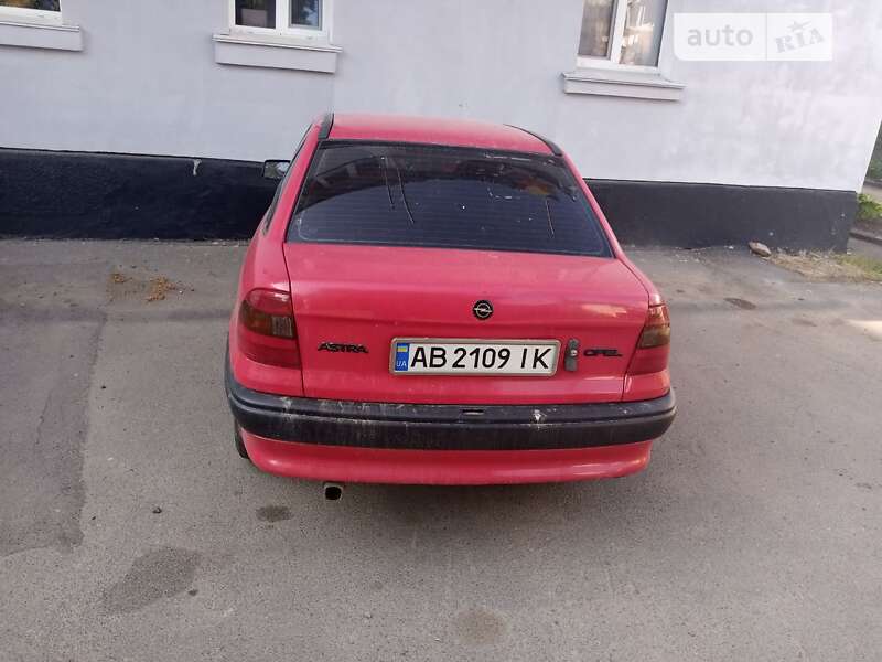 Седан Opel Astra 1993 в Виннице