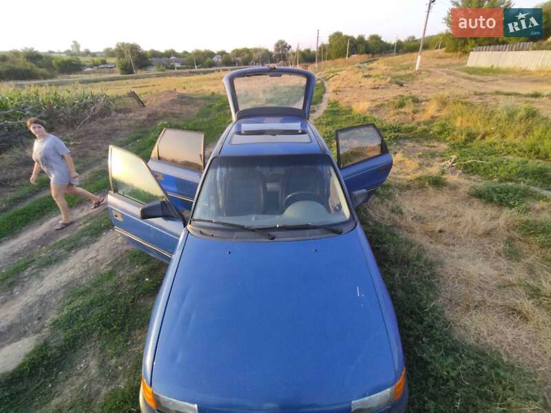 Хэтчбек Opel Astra 1993 в Тарутине