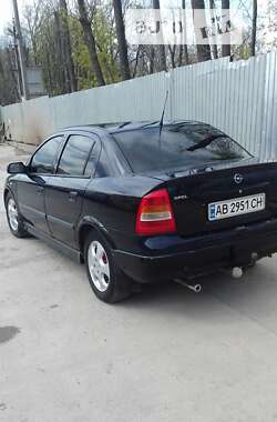 Седан Opel Astra 2003 в Крыжополе