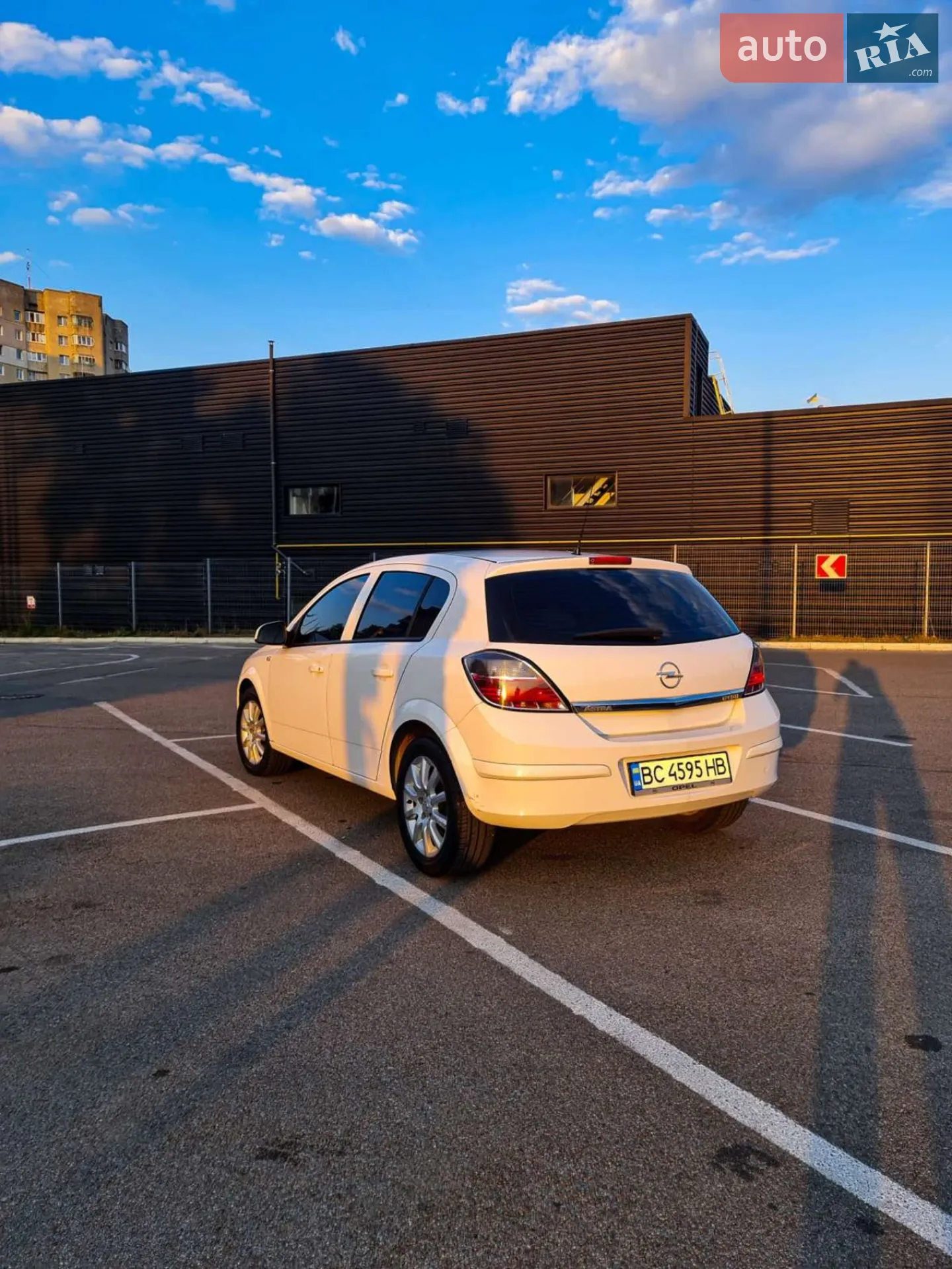 2012 Opel Astra - мініатюра 3