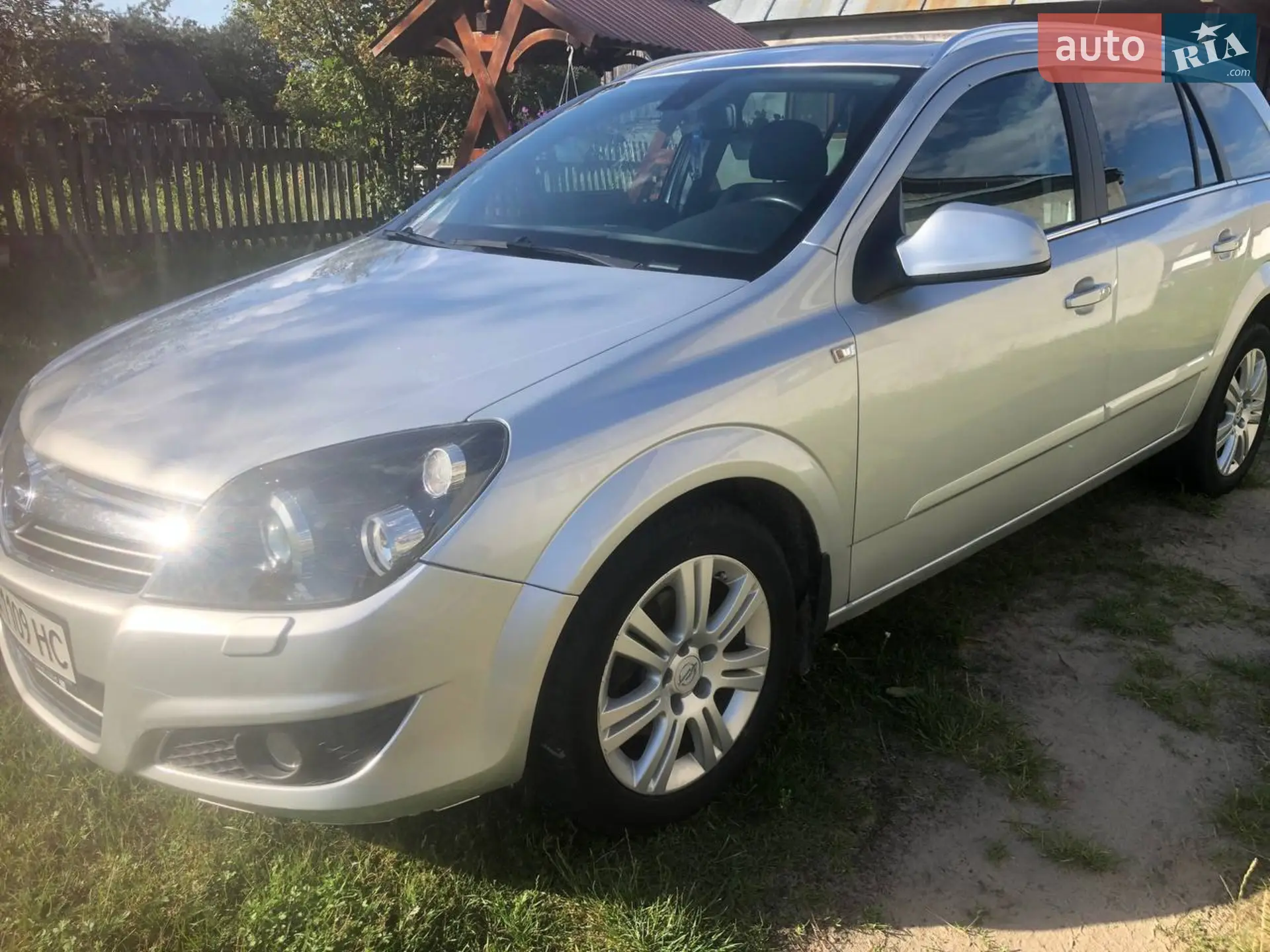 2010 Opel Astra - мініатюра 3