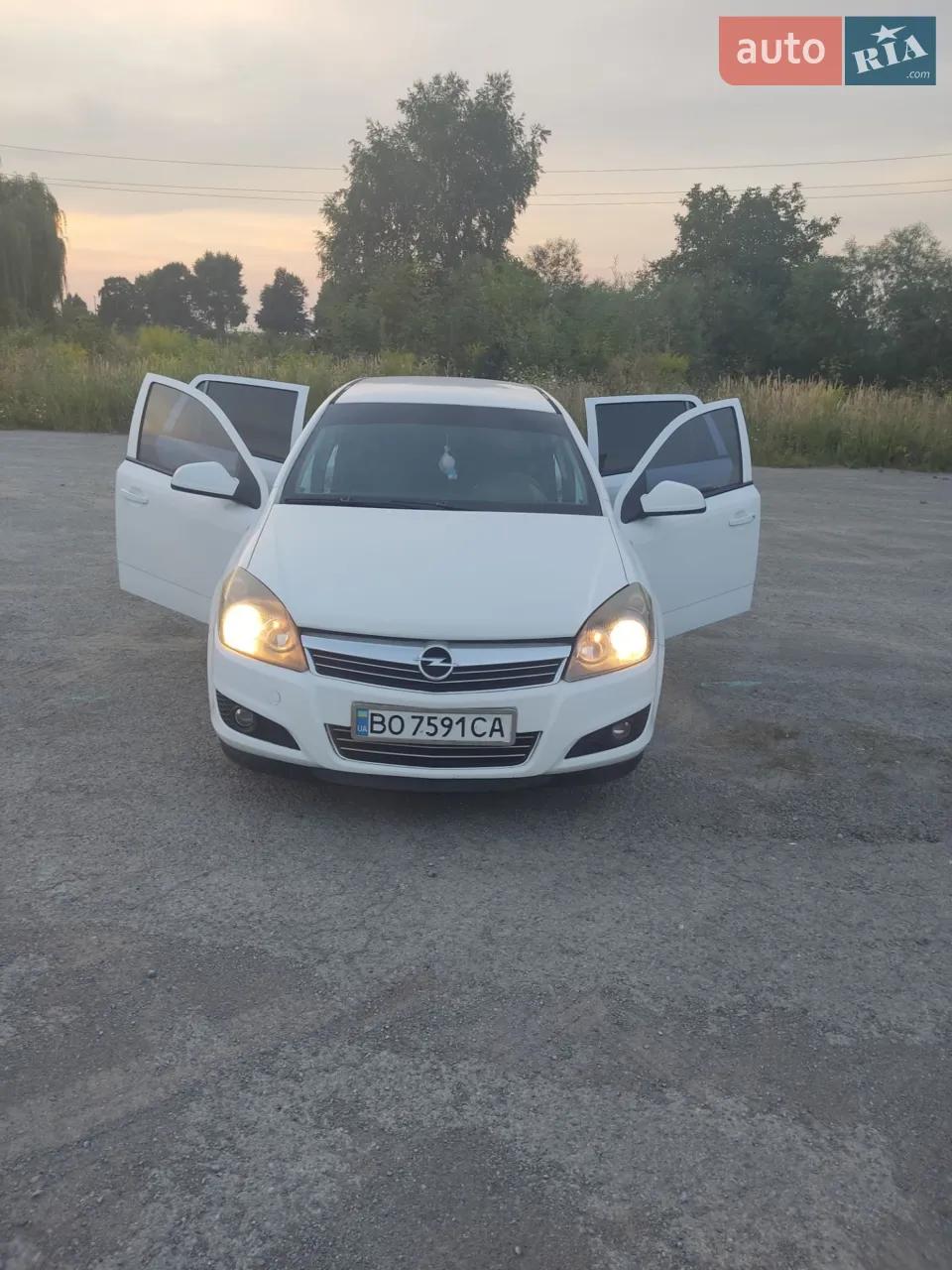 2010 Opel Astra - мініатюра 17