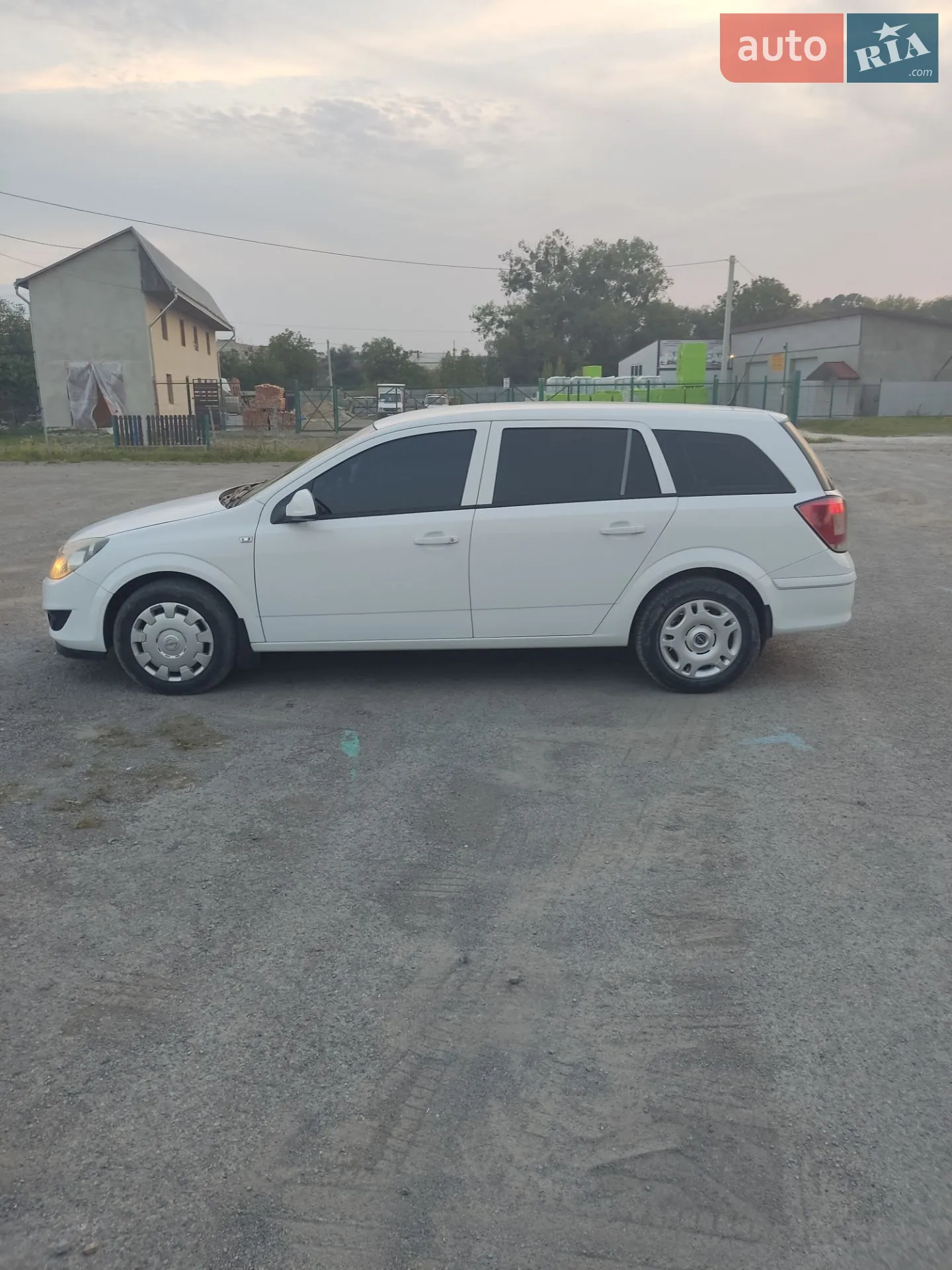 2011 Opel Astra - мініатюра 23