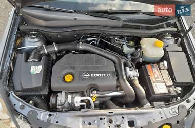 Универсал Opel Astra 2004 в Киеве