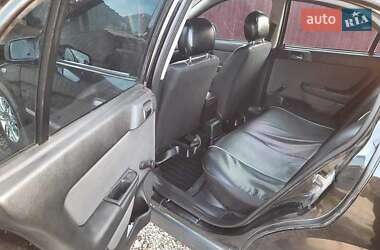 Седан Opel Astra 2006 в Чорткові