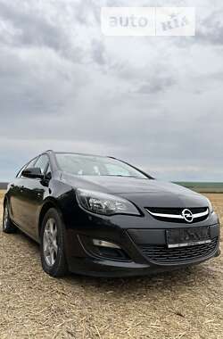 Универсал Opel Astra 2013 в Тернополе