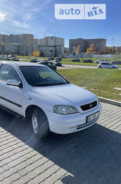 Хэтчбек Opel Astra 2000 в Львове