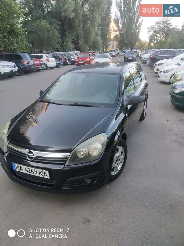 Універсал Opel Astra 2005 в Києві