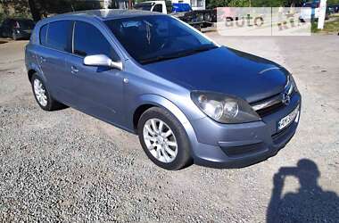 Хетчбек Opel Astra 2004 в Житомирі