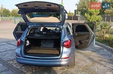 Универсал Opel Astra 2011 в 