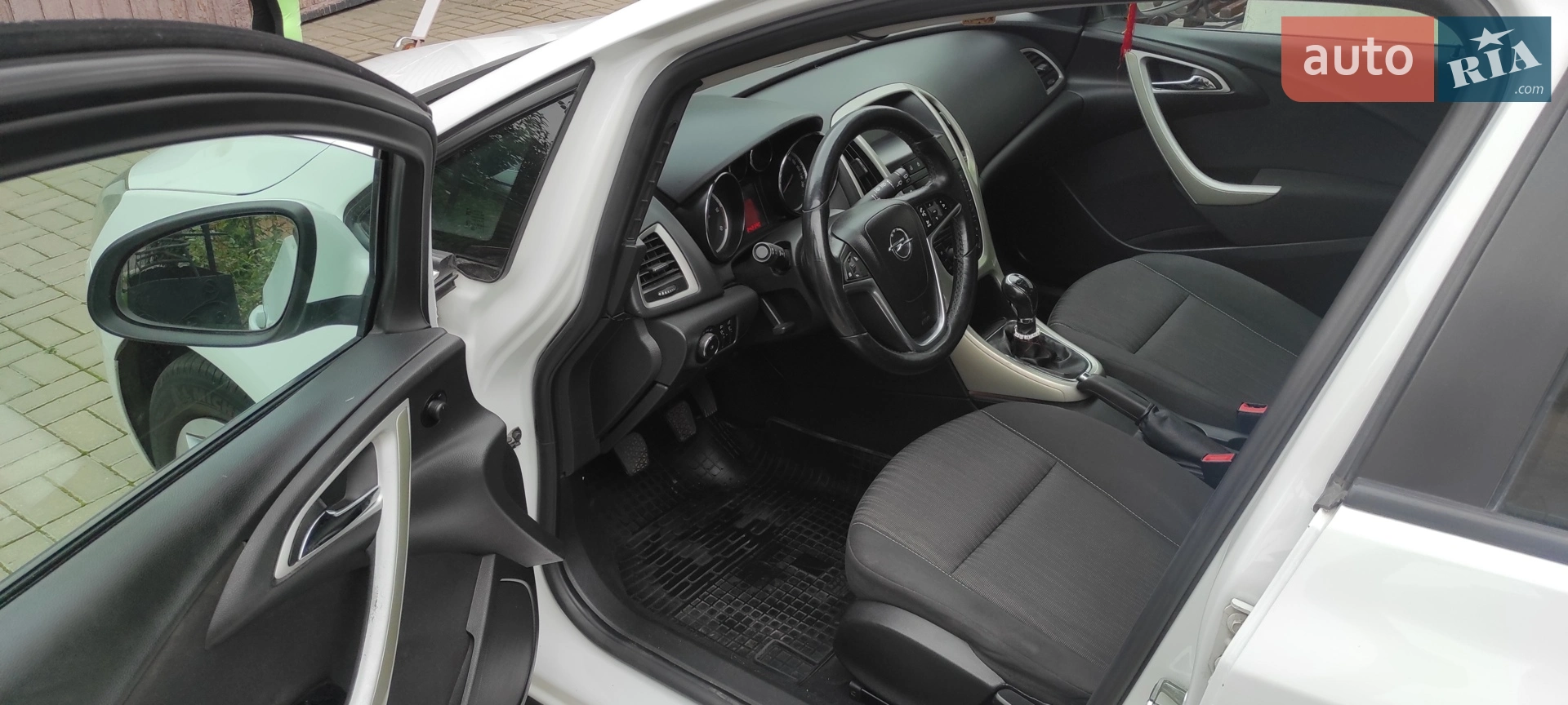 2012 Opel Astra - мініатюра 8