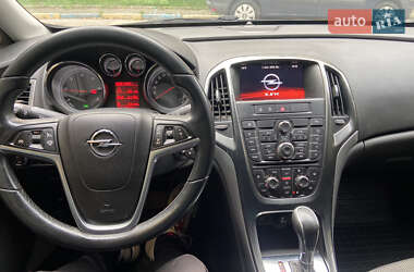 Универсал Opel Astra 2014 в Ивано-Франковске фото 2 Универсал Opel Astra 2014 в Ивано-Франковске