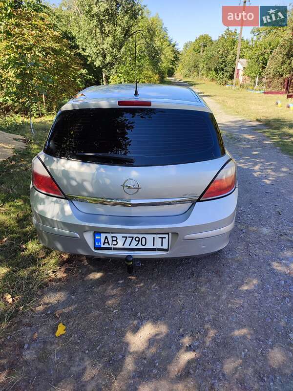 Хетчбек Opel Astra 2005 в Вінниці