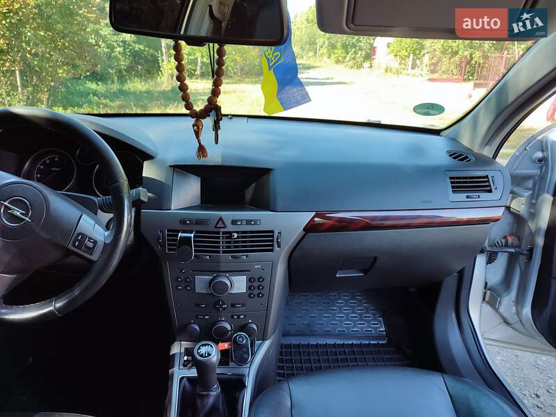 Хетчбек Opel Astra 2005 в Вінниці