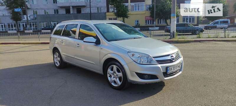 Универсал Opel Astra 2007 в Житомире