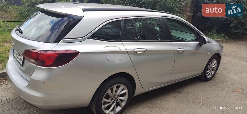 Универсал Opel Astra 2018 в Снятине
