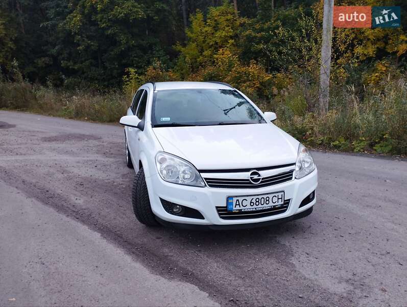 Opel Astra 2008