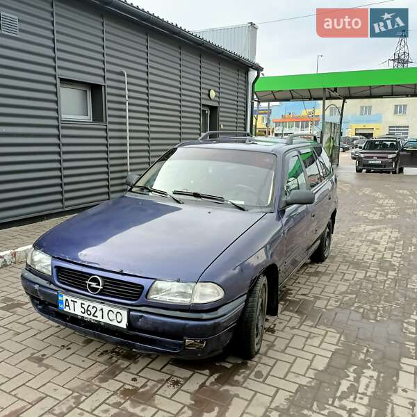 Универсал Opel Astra 1995 в Ивано-Франковске