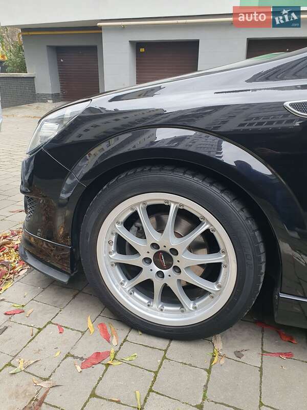 Хэтчбек Opel Astra 2011 в Ивано-Франковске