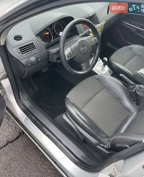 Opel Astra 2004 VIN W0L0AHL4845155031 фото оголошення 7 з 39