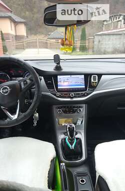 Универсал Opel Astra 2016 в Рахове