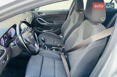 Универсал Opel Astra 2016 в 