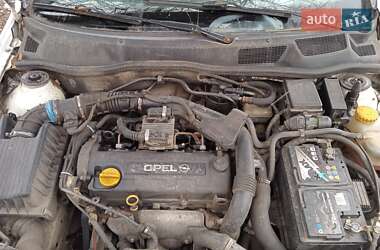 Универсал Opel Astra 2002 в 