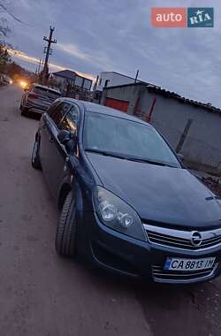 Универсал Opel Astra 2009 в Звенигородке