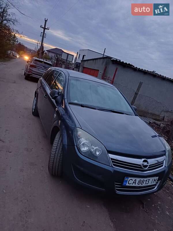 Универсал Opel Astra 2009 в Звенигородке фото 5 Универсал Opel Astra 2009 в Звенигородке