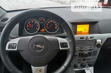 Универсал Opel Astra 2009 в Сумах