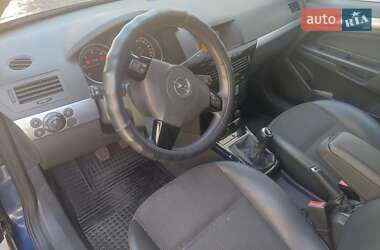 Универсал Opel Astra 2009 в Бучаче