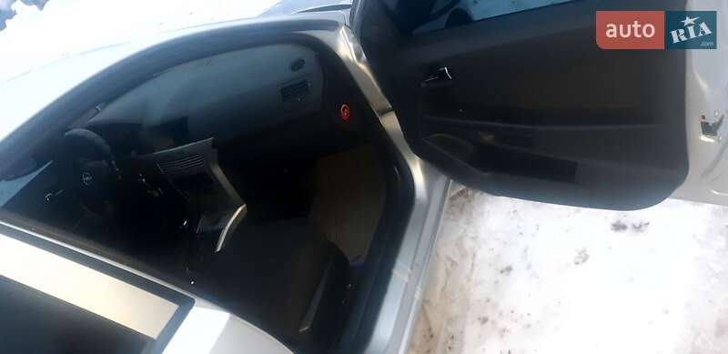 Универсал Opel Astra 2009 в Кременце фото 8 Универсал Opel Astra 2009 в Кременце