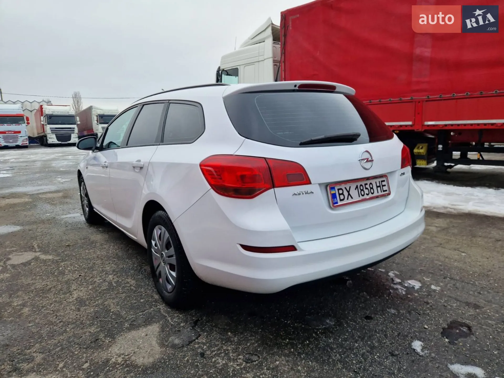 2011 Opel Astra - мініатюра 8