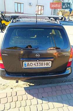 Универсал Opel Astra 2001 в 