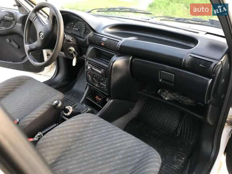 Універсал Opel Astra 1997 в Береговому