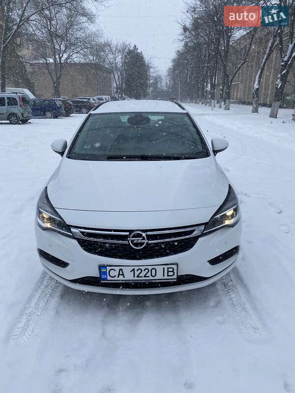 Opel Astra 2016