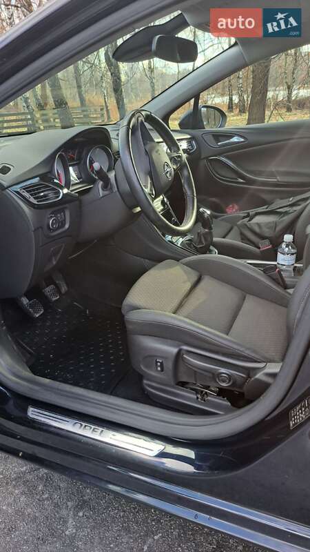Универсал Opel Astra 2018 в Звягеле