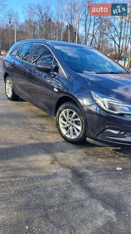Универсал Opel Astra 2018 в Звягеле