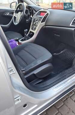 Універсал Opel Astra 2011 в Маньківці