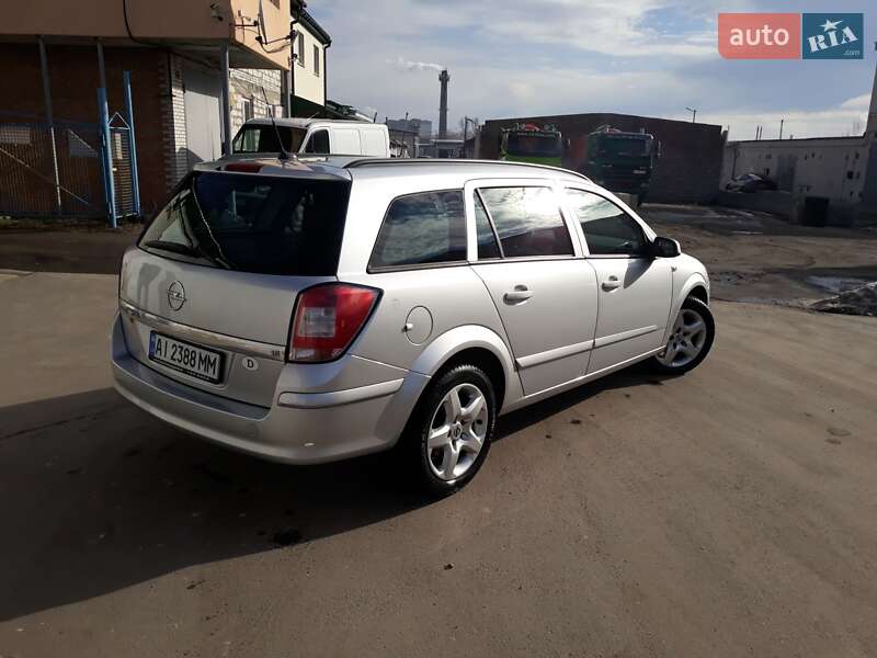 Универсал Opel Astra 2007 в Белой Церкви