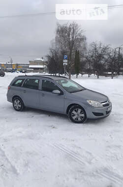 Универсал Opel Astra 2009 в Чернигове