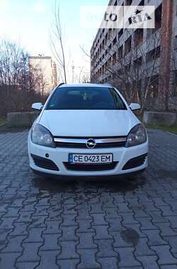 Универсал Opel Astra 2005 в Черновцах