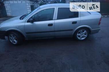 Седан Opel Astra 2006 в 