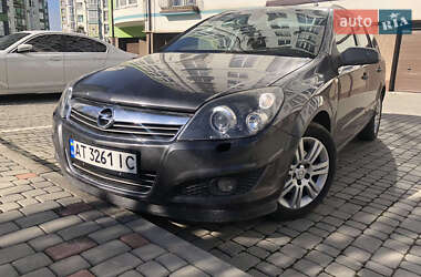 Універсал Opel Astra 2009 в Калуші