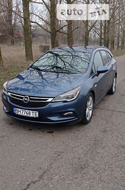 Універсал Opel Astra 2016 в Одесі
