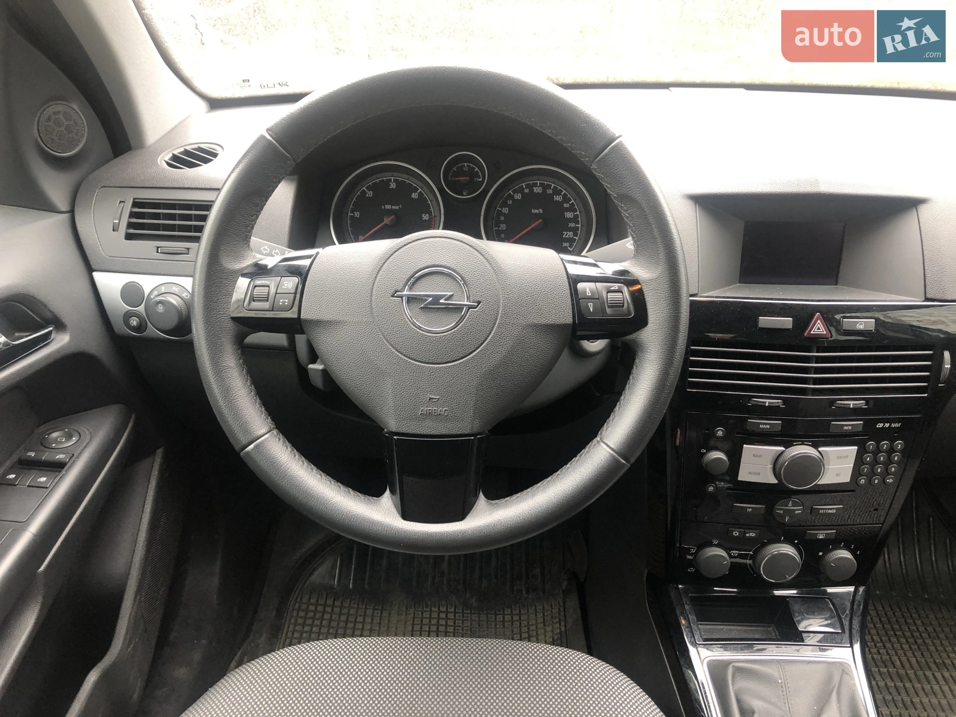 2010 Opel Astra - мініатюра 16