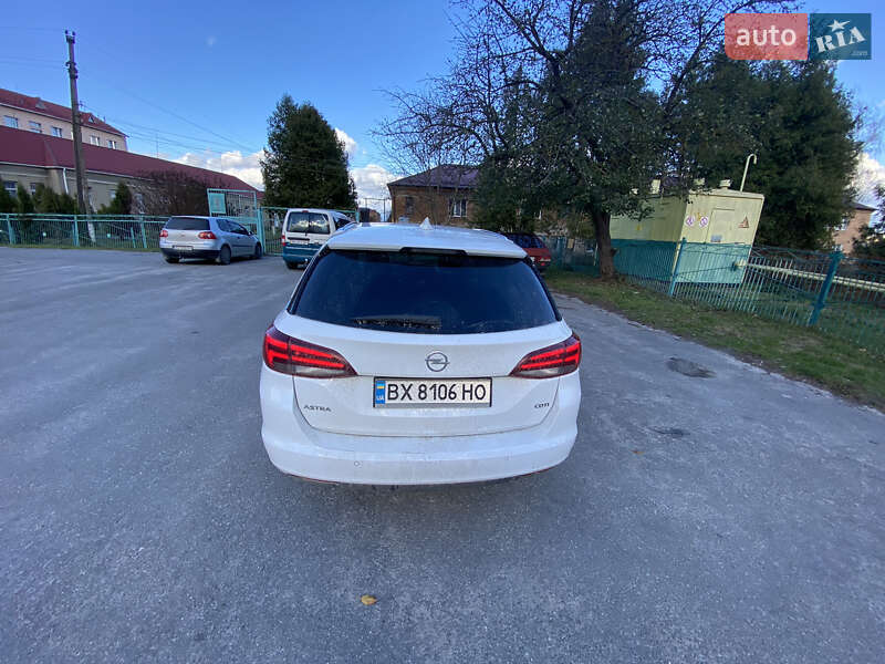 Универсал Opel Astra 2017 в Изяславе