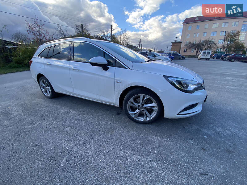 Универсал Opel Astra 2017 в Изяславе