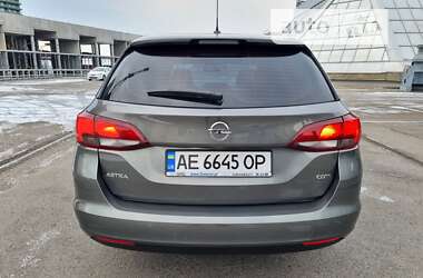 Универсал Opel Astra 2017 в Днепре
